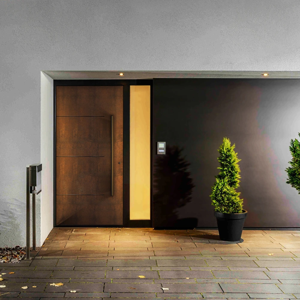 Außenansicht einer Haustür aus Aluminium